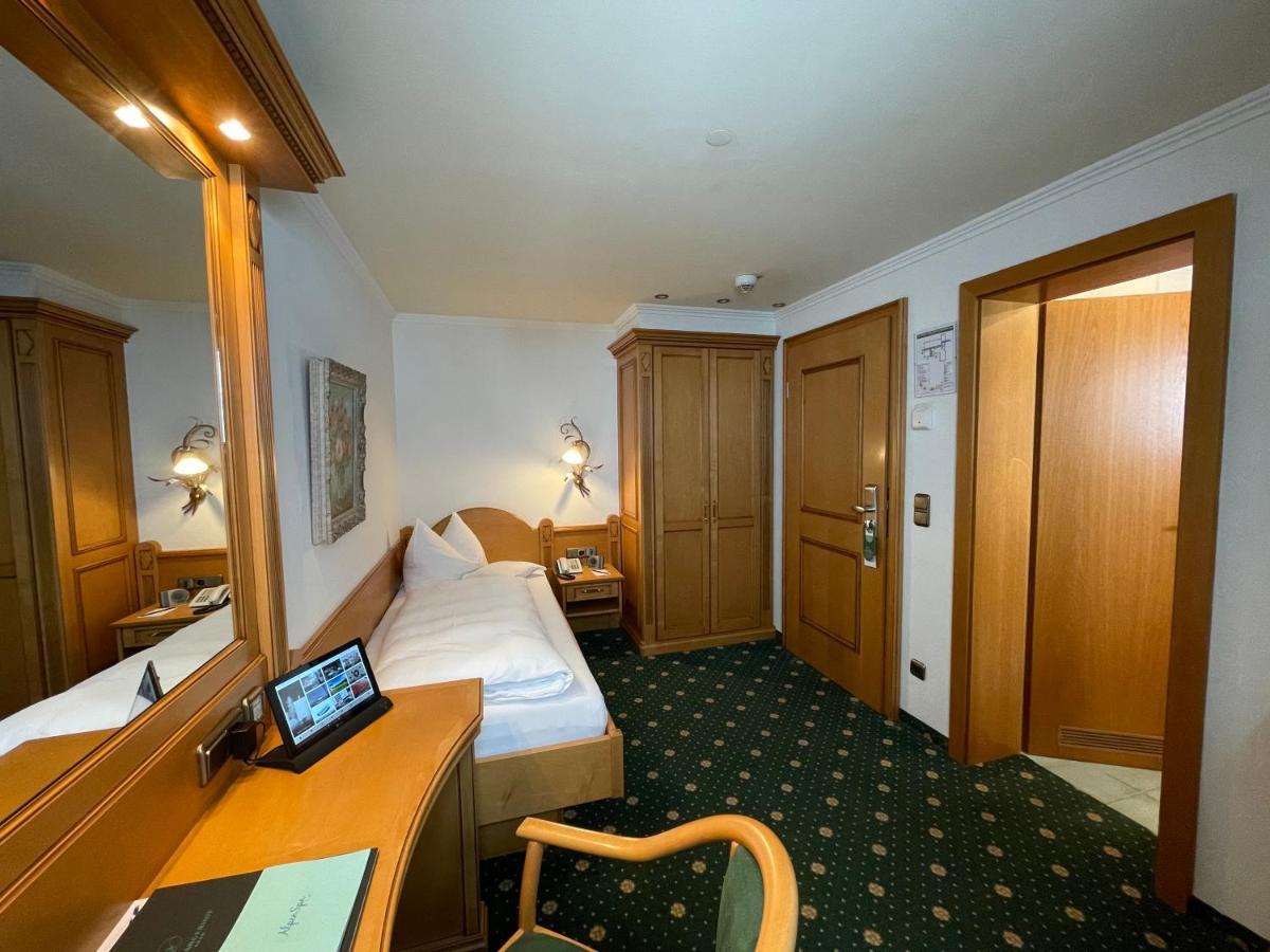 Wohlfuehlhotel Berwanger Hof Obermaiselstein Eksteriør bilde